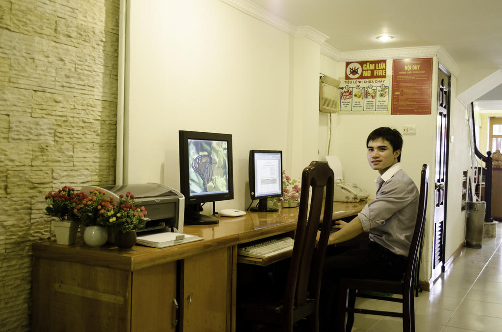 Hanoi Blue Moon Hotel 外观 照片
